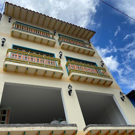 Balcones De La Pradera By Hope Leilighet Guatapé Eksteriør bilde